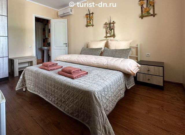 Гостевой дом "Family Hotel"