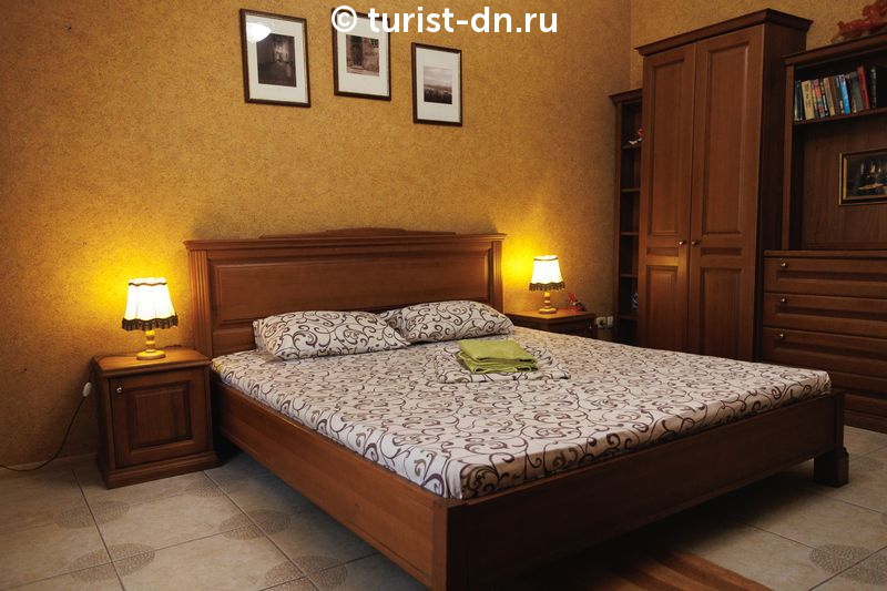Авторский семейный отель "Бахус"