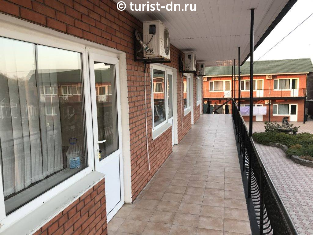 Вилла "Розовый Фламинго"
