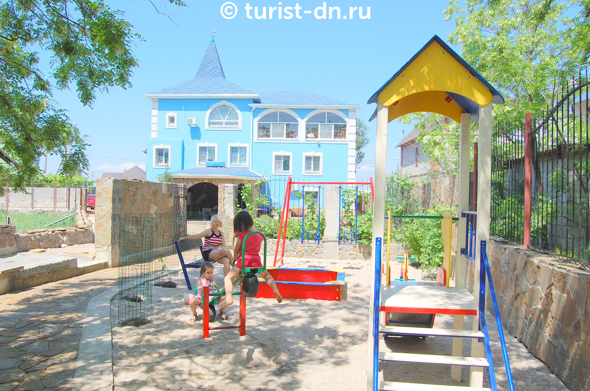 Вилла "SV"