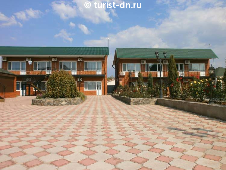 Вилла "Розовый Фламинго"