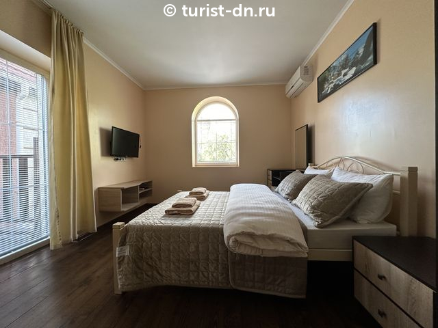 Гостевой дом "Family Hotel"