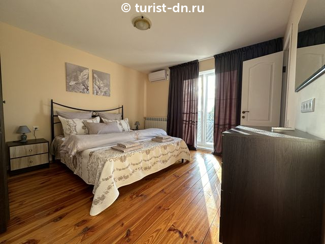 Гостевой дом "Family Hotel"