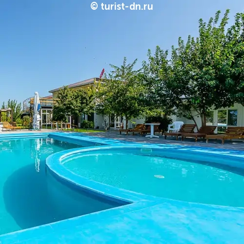 Отель "Nar-Motel"