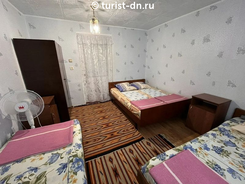 Частный двор "Виноградный"