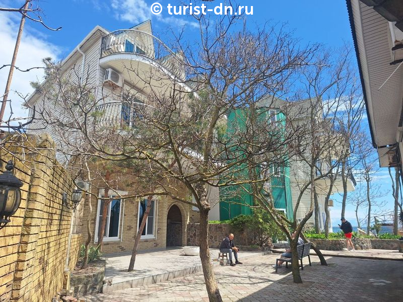 Вилла "Белый Лев"