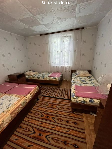 Частный двор "Виноградный"