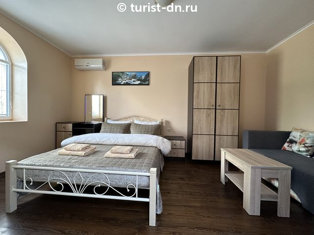 Гостевой дом "Family Hotel"